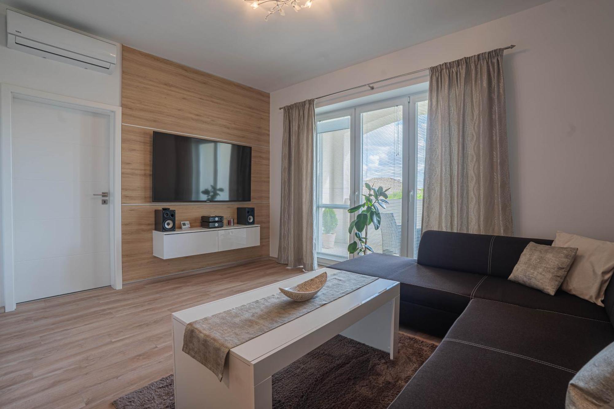 Karina Apartman Apartment Dunajska Streda Exterior photo
